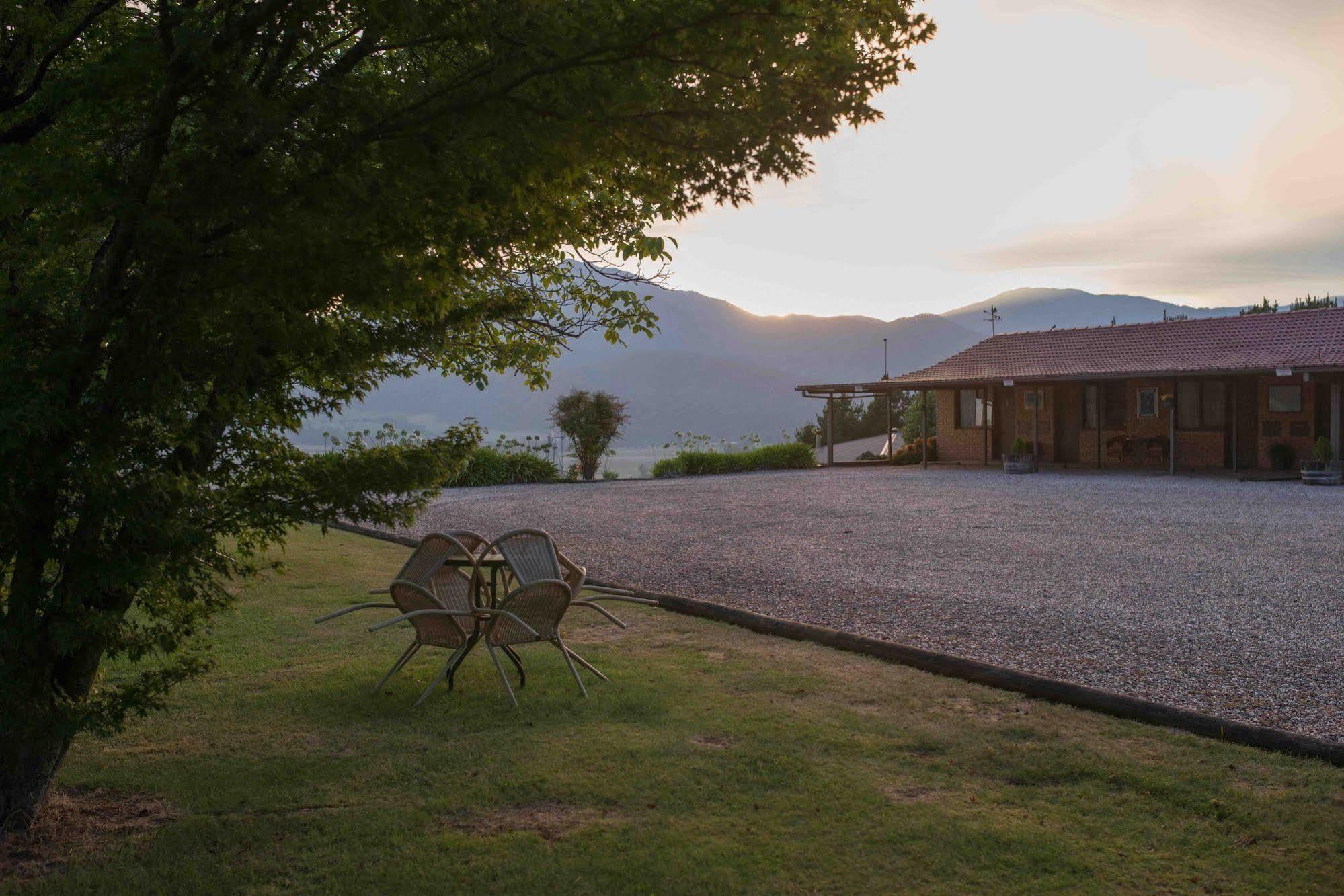 Allamar Motel Mount Beauty Exterior foto